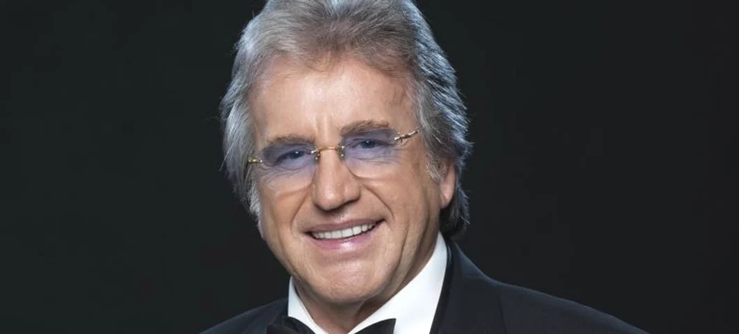 Lee Towers live op het podium