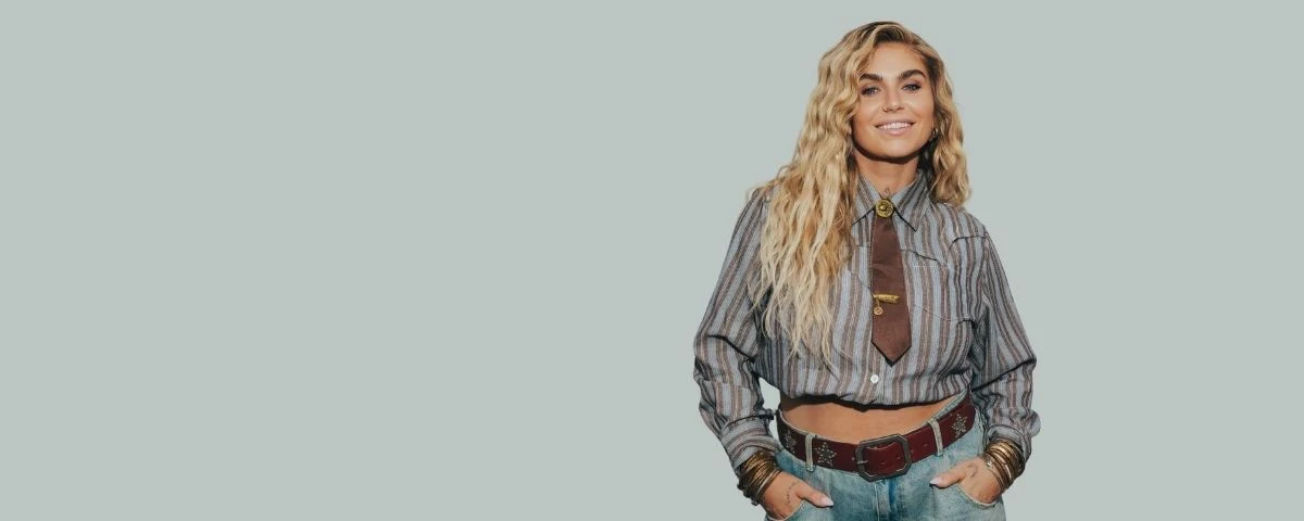 Roxeanne Hazes live op het podium