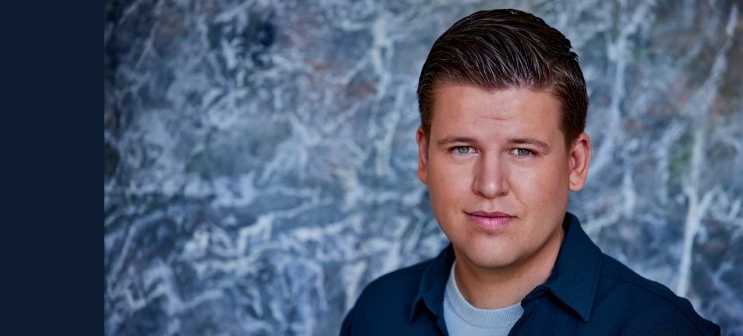 Sven Versteeg live op het podium